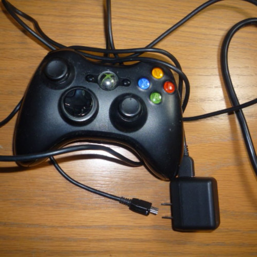 Xbox console - Picture 9 of 9
